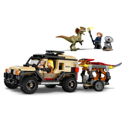 LEGO Jurassic World  - Přeprava pyroraptora a dilophosaura