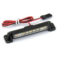 Pro-Line LED světelná lišta Ultra-Slim 2" rovná, použití v autech 1:10. Rozměry 51 x 10 x 8mm, napájení z přijímače 5V nebo 2S nebo 3S LiPol baterie. Nízký profil lišty obsahuje super jasný pásek LED. Montáž jak na střechu nebo jiné panely karoserie, zatímco držáky na trubkové svorky umožňují montáž na klec.