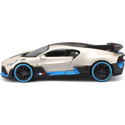 Maisto Bugatti Divo 1:24 bílá metalíza