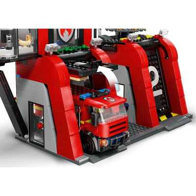 LEGO City - Hasičská stanice s hasičským vozem