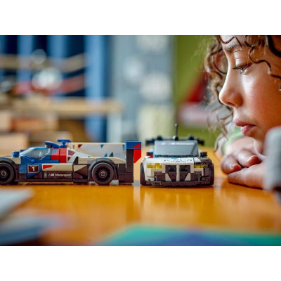LEGO Speed Champions - Závodní auta BMW M4 GT3 a BMW M Hybrid V8