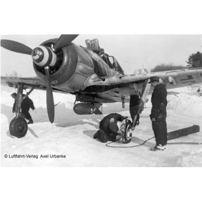 ModelSet letadlo 63898 - Focke Wulf Fw190 F-8 (1:72)
